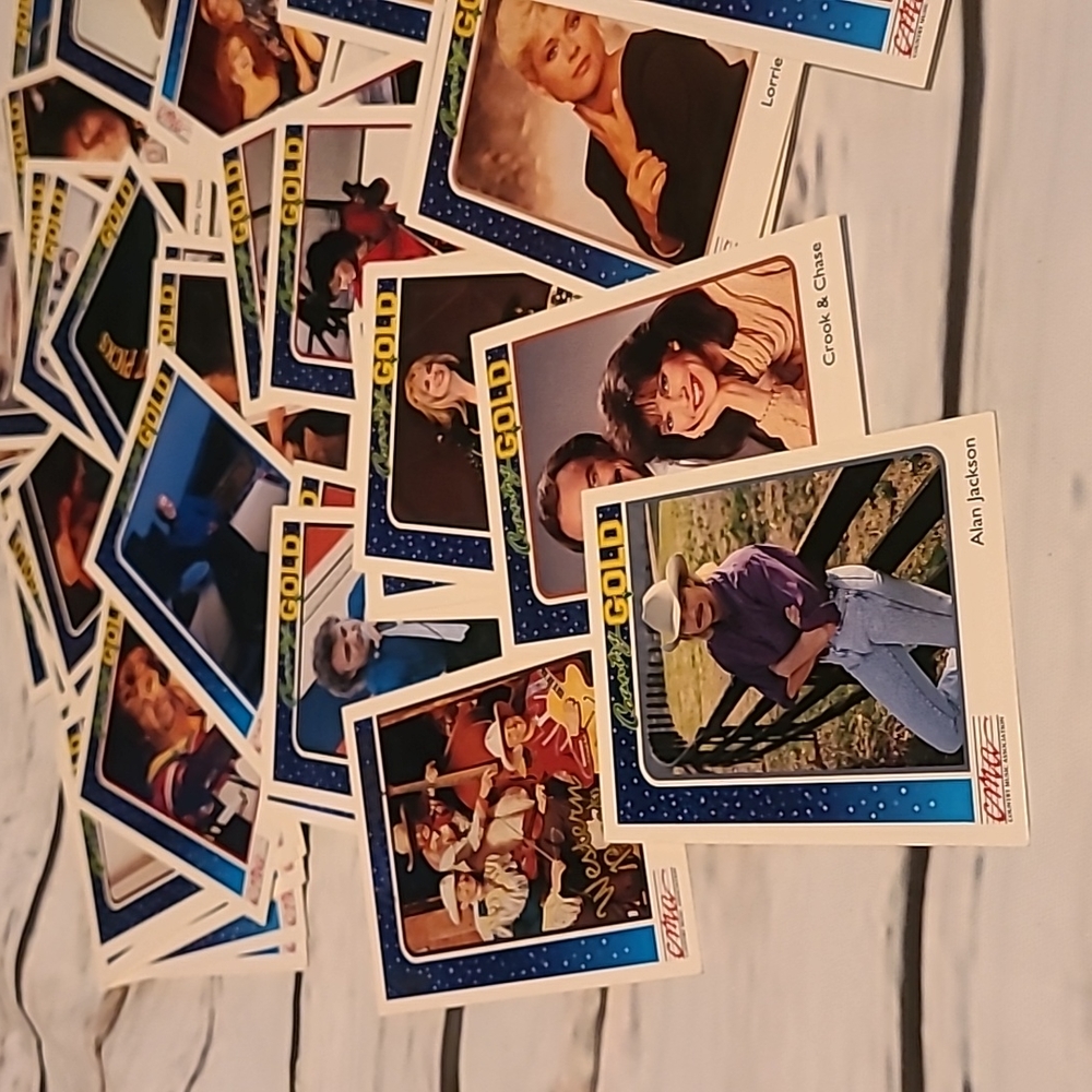 Vintage 1992 CMA Country Gold Trading Cards - Picture 2 of 3